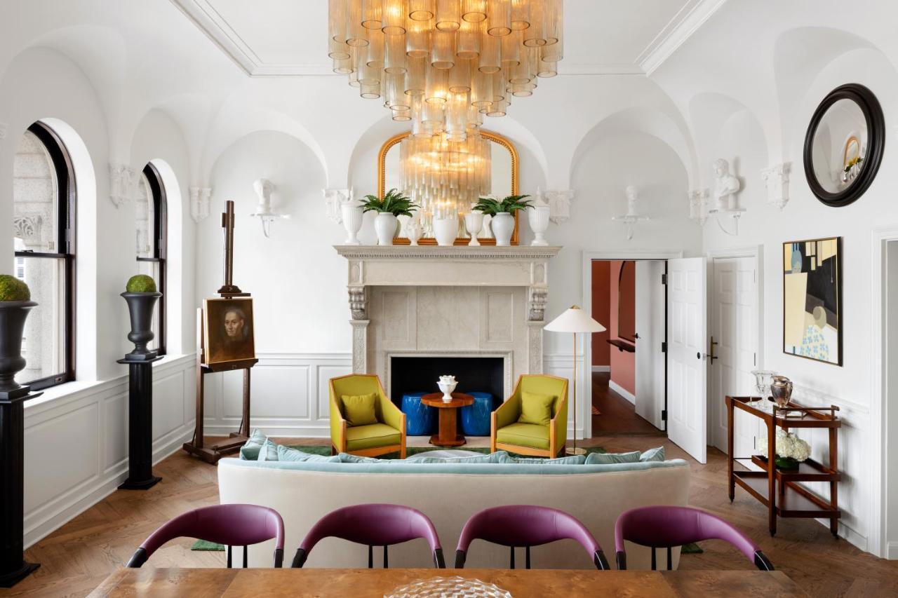 Hotel Riggs Washington Dc Esterno foto The interior of the home