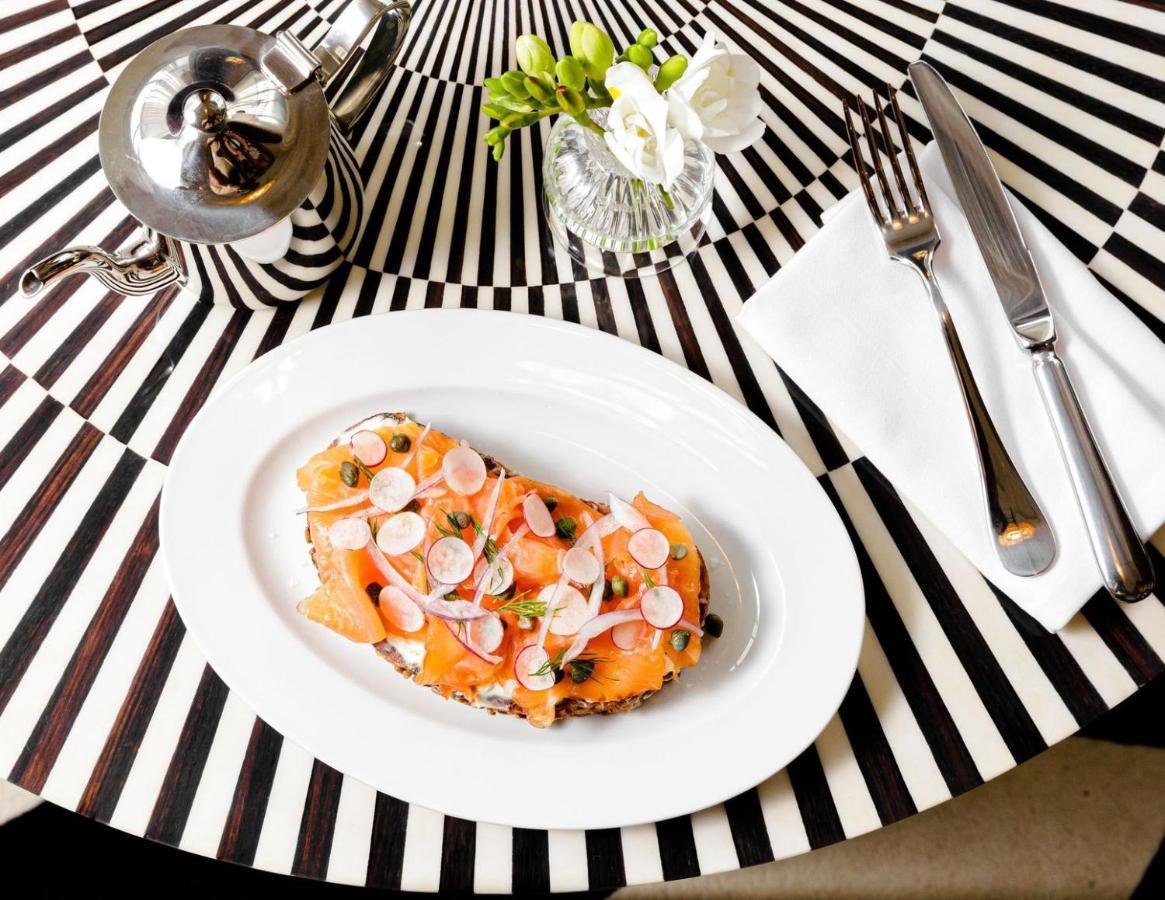 Hotel Riggs Washington Dc Esterno foto Salmon and cucumber salad