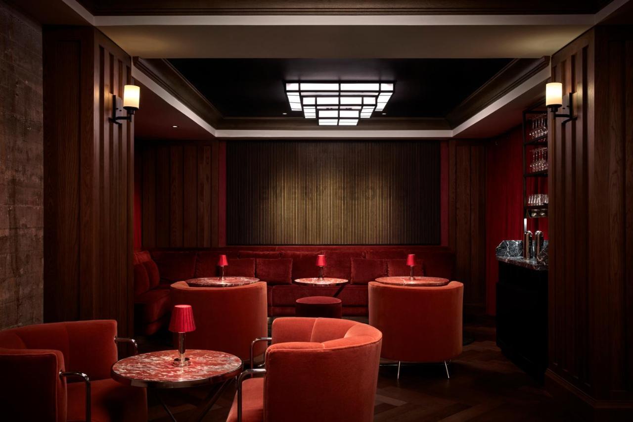 Hotel Riggs Washington Dc Esterno foto The Bar